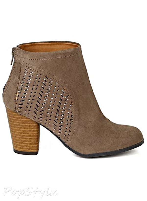 Qupid BC83 Chunky Heel Ankle Bootie